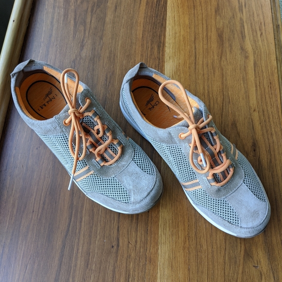 dansko helen shoes